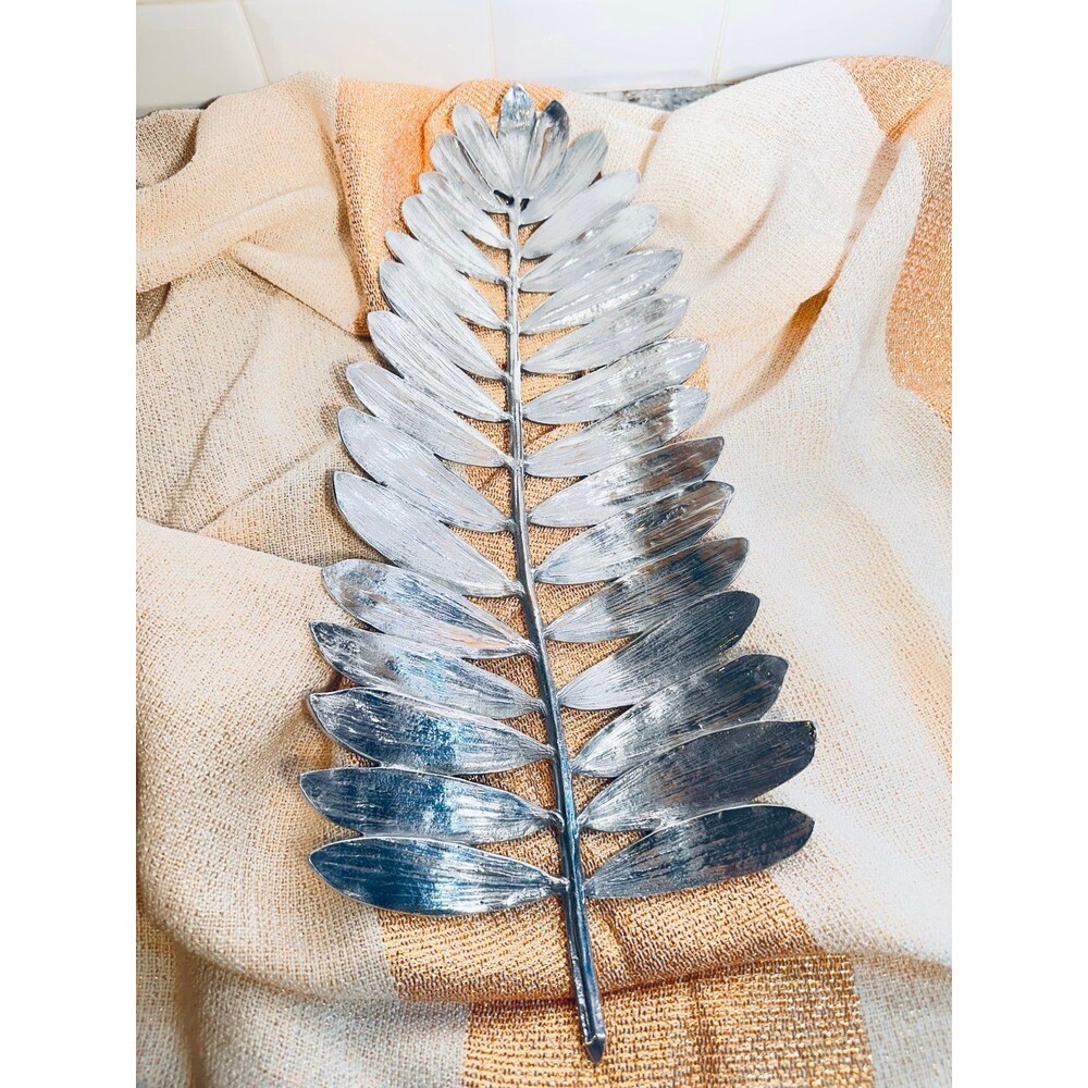 Michael Aram silver-tone cast aluminum palm leaf decorative tray